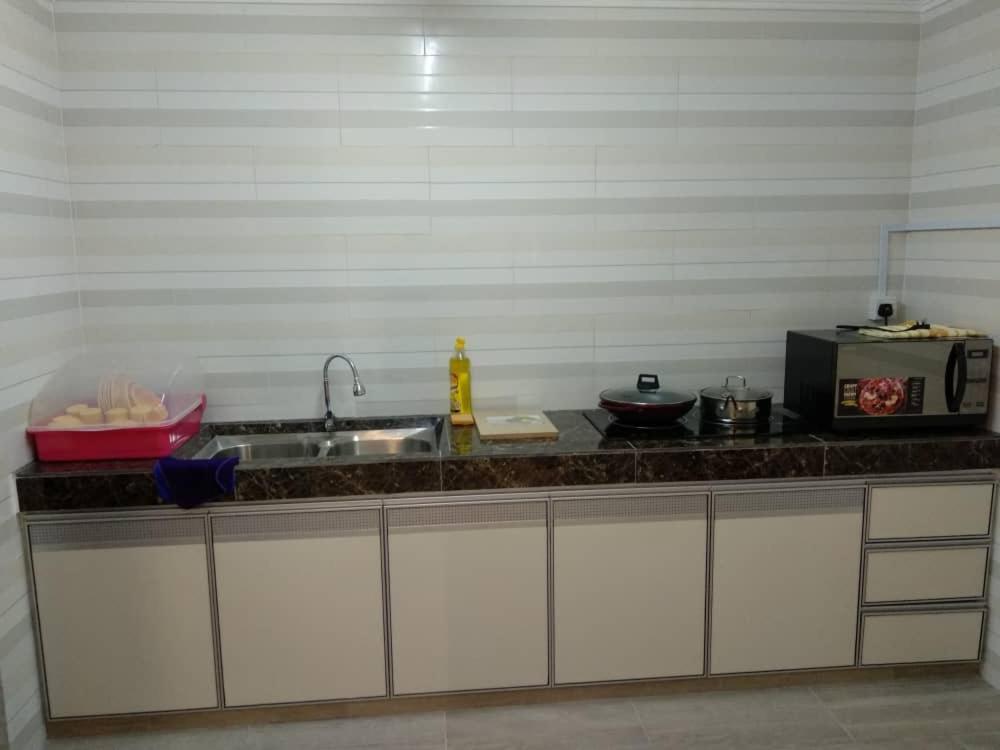 Apartamento The Whale - Bayview - Pool Open Port Dickson Exterior foto